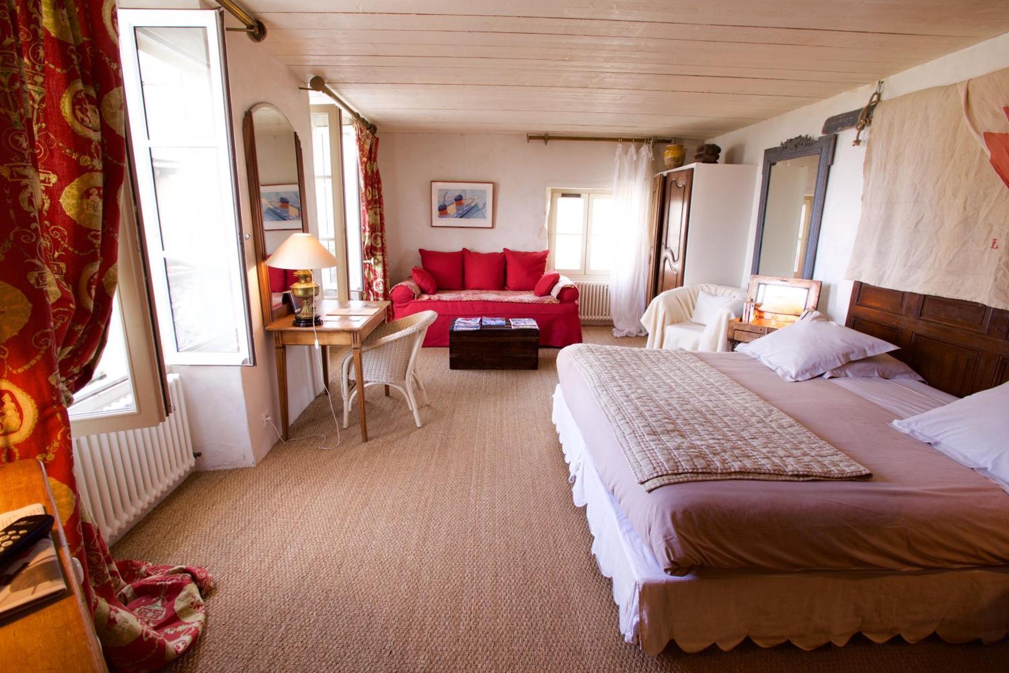 Le Corps De Garde Bed & Breakfast Saint-Martin-de-Ré Eksteriør bilde