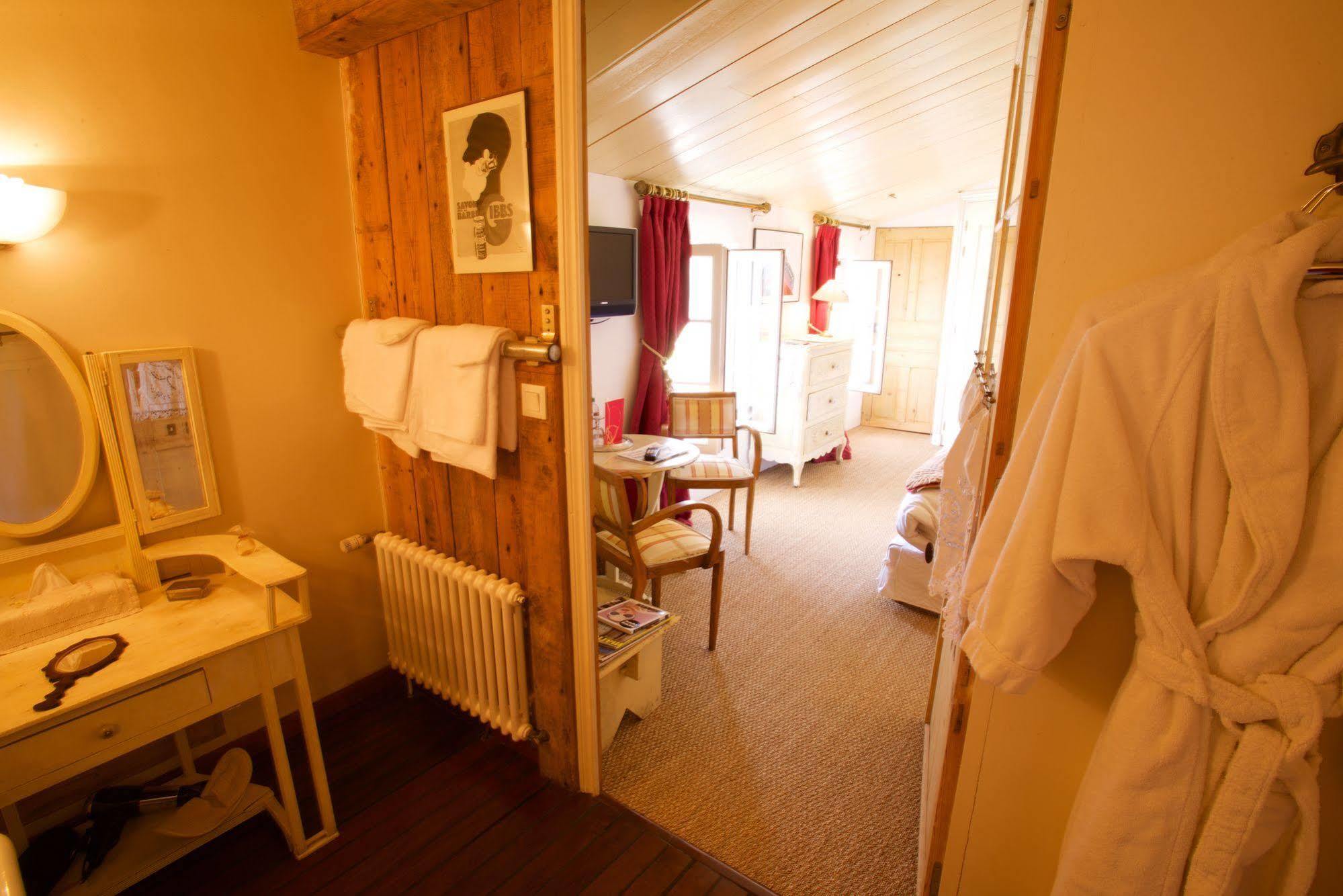Le Corps De Garde Bed & Breakfast Saint-Martin-de-Ré Eksteriør bilde