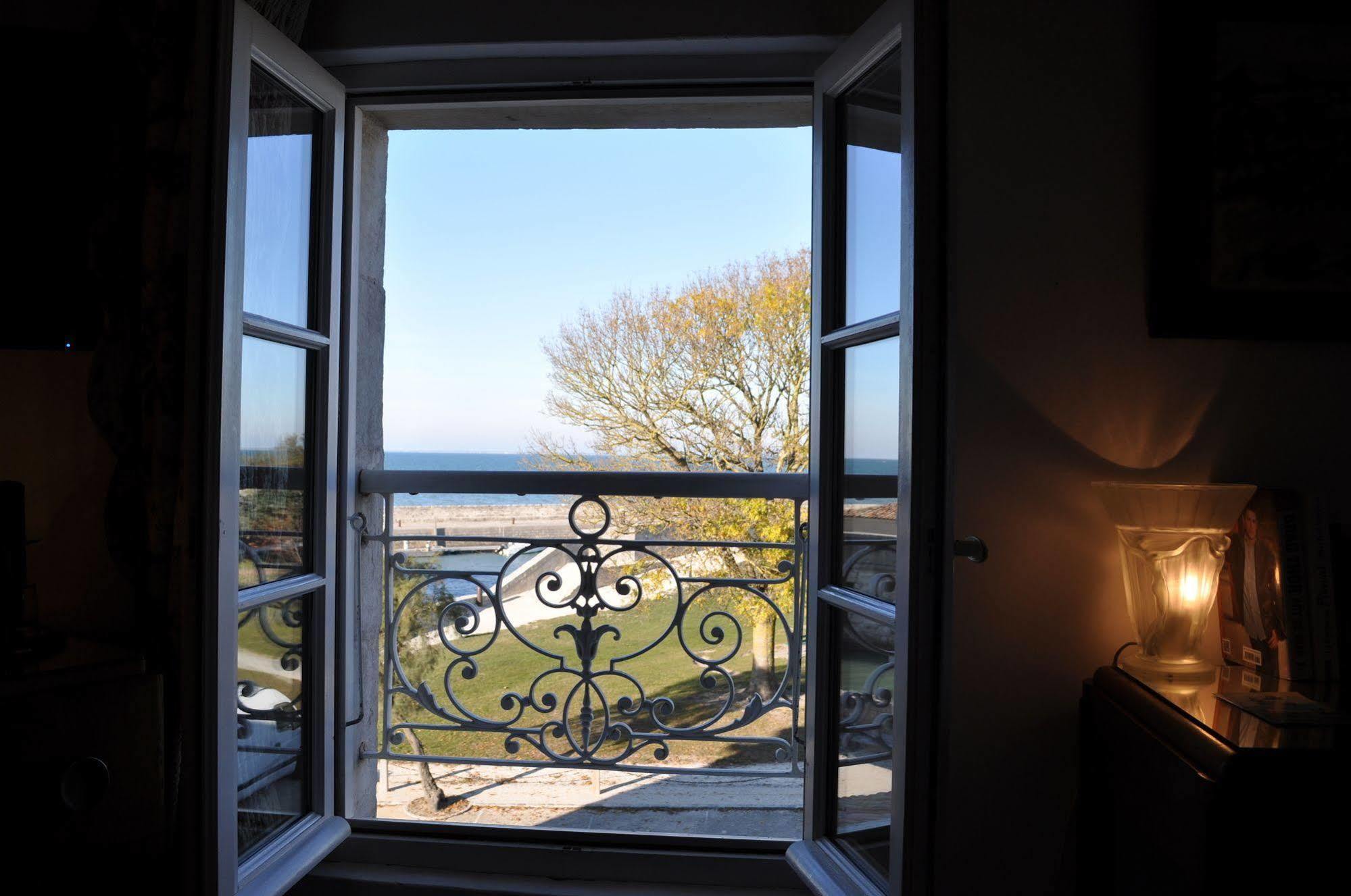 Le Corps De Garde Bed & Breakfast Saint-Martin-de-Ré Eksteriør bilde